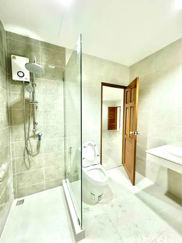 A spacious 2-bedroom, 2-bathroom condo in the heart of Hua Hin – photo 6